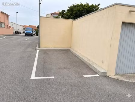 place de parking secteur port