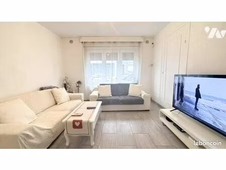 a vendre maison de ville
