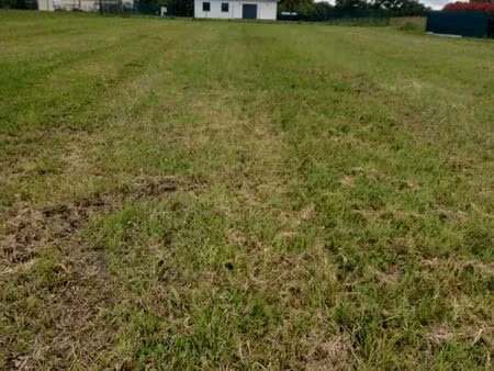 terrain à vendre
