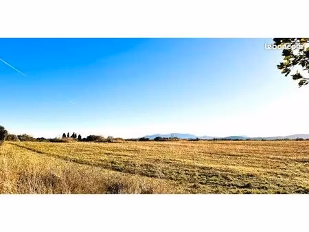 terrain 270 m² llupia