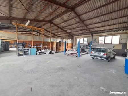 dépôt commercial ou artisanal