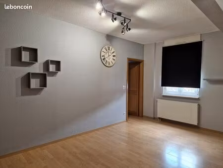 appartement 3 pièces avec deux parkings