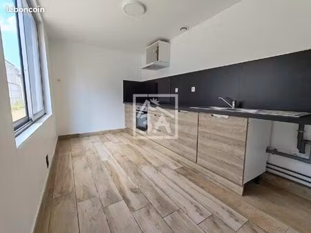 immeuble 8 pièces 173 m²