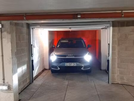 vente garage fermé strasbourg contades