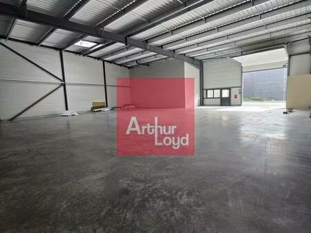 local d'activite 421 m² la roche blanche