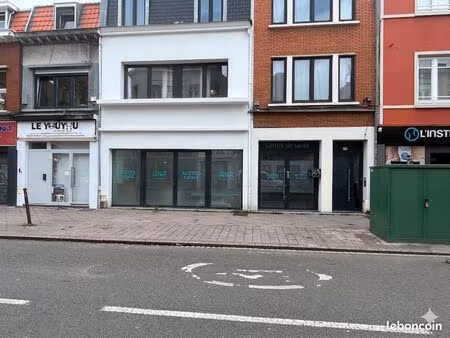 local commercial 140 m² lille