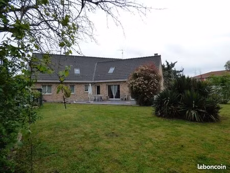 maison 9 pièces 300 m²