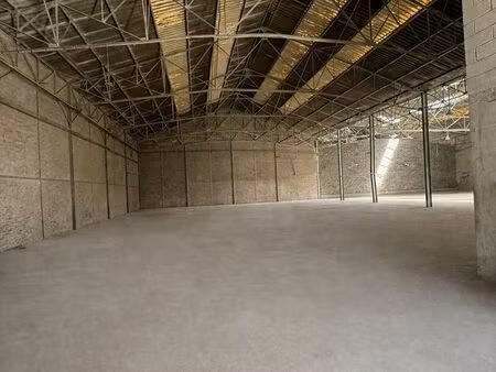 entrepôt / local d'activité 1200 m² à dunkerque (petite-synthe)