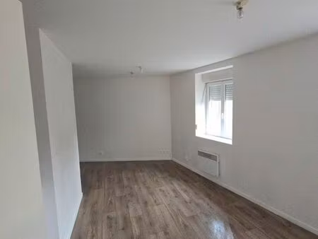 studio à louer sur rumegies