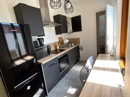 chambre 1 pièce 12 m²