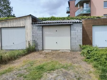 parking/box 19 m² la chapelle-d'armentières