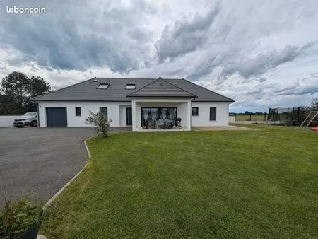 maison 2022 200m2