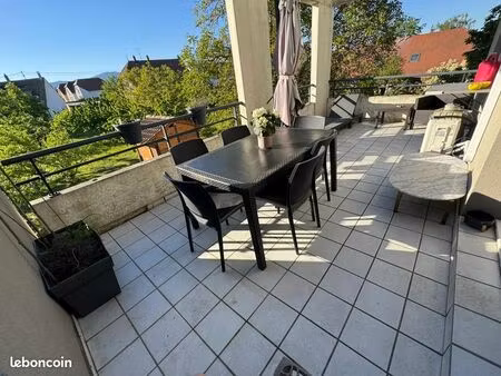 appartement 3 pièces 69 m²
