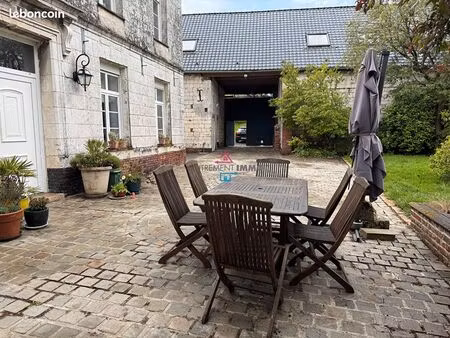 maison 6 pièces 250 m²