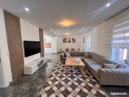 maison de village 6 pièces 160 m²