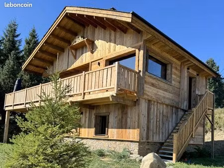 chalet 4 pièces 90 m²