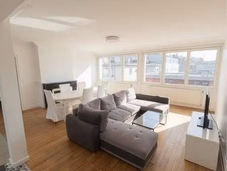 apparemment meublé 106 m2 centre ville