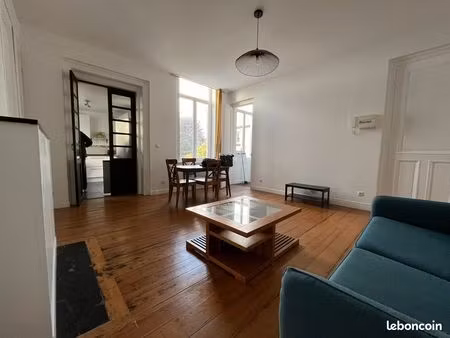 charmant ancien appartement vieux mons