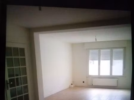 loue maison 3 chambres