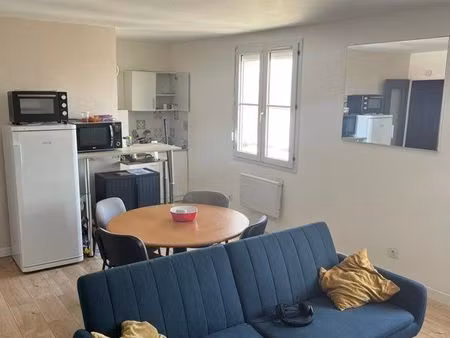 appartement dans un immeuble sécurisé centre de calais
