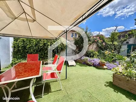 maison de ville 6 pièces 189 m²