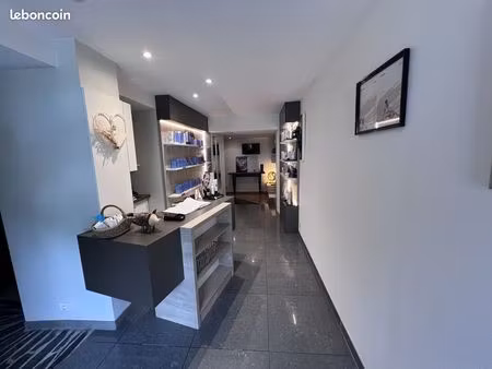 institut de beauté  fonds de commerce 120 m² sélestat