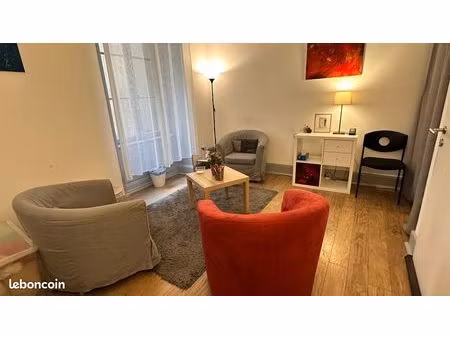 location cabinet/bureau