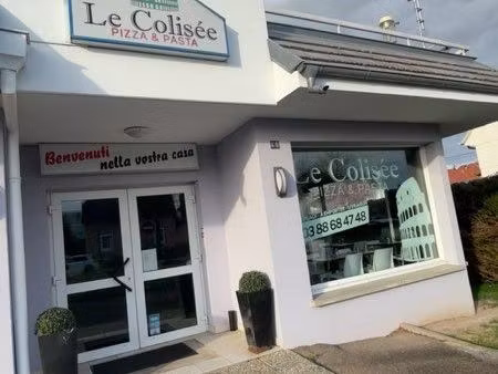 pizzeria restaurant