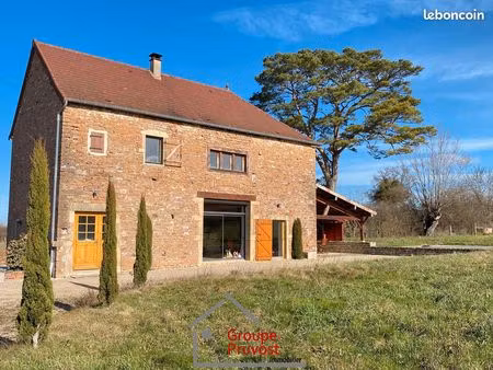 maison 137 m² cluny