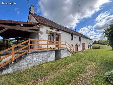 longère 4 pièces 95 m²