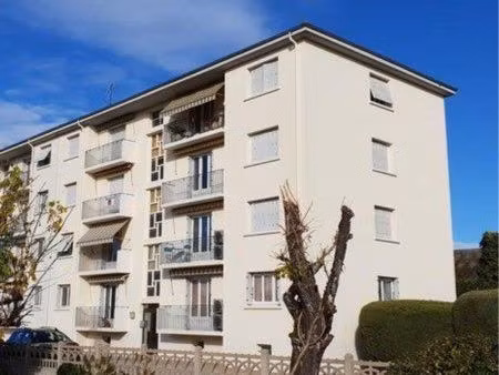 t3 appartement  garage et jardin