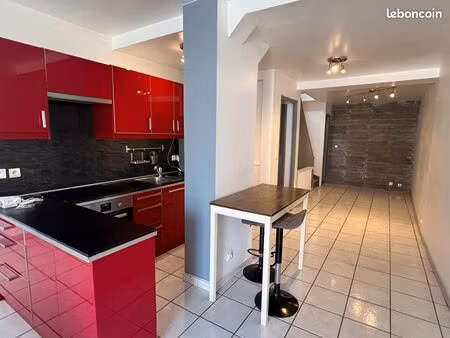 appartement t2 meublé en duplex