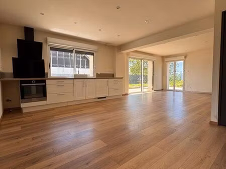 maison 110m3 vue sur les montagnes