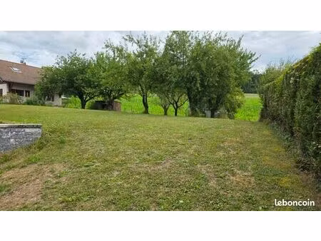 terrain à constuire de 480 m2 hors lotissement