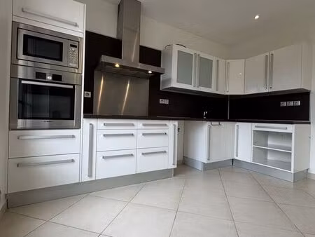appartement 3 pièces 54 m²