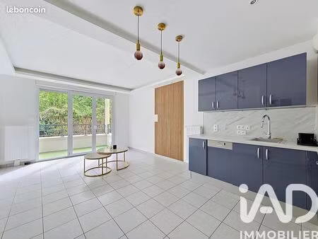appartement 2 pièces 42 m²