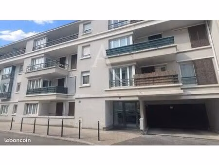 place de parking sous-sol - résidence sécurisé