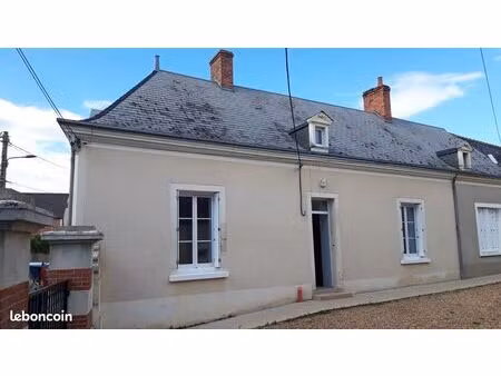 location maison t2 de 52m2  plain pied situé au cœur du village