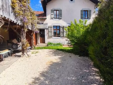 maison 220 m² avec logement indépendant – idéal résidence principale + revenus locatifs