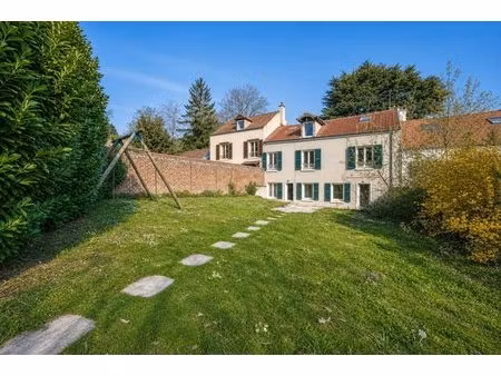 maison lumineuse 7 pièces à louveciennes