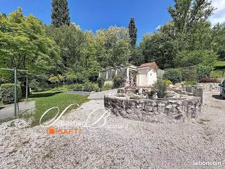 maison 5 pièces 135 m²