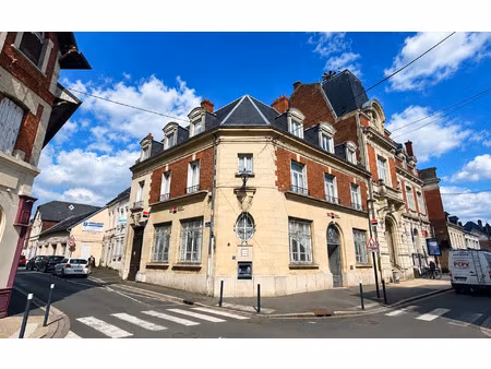 immeuble la fère m² t-5 à vendre  200 000 €