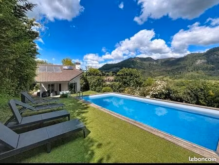 maison 7 pièces 155 m²