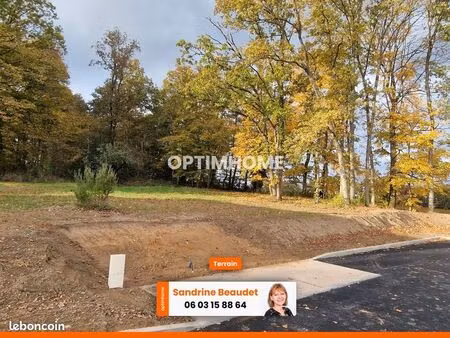 terrain 764 m² hermeray