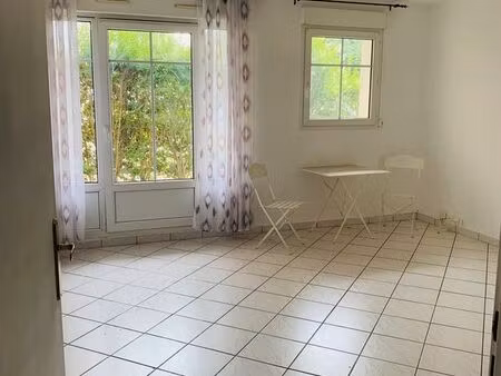 studio 27m2 avec rez-de-jardin