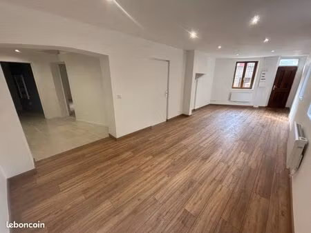 maison de plain-pied rénové avec garage - quartier st pierre