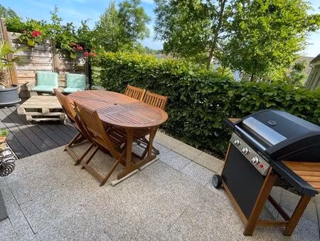 appartement f2 + terrasse + double box