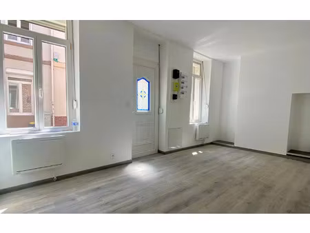 location maison  58.07 m² t-3 à abbeville  623 €