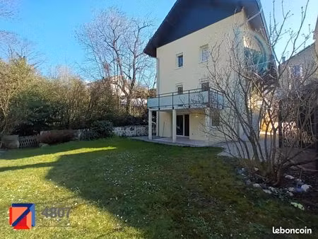 appartement 5 pièces 116 m²