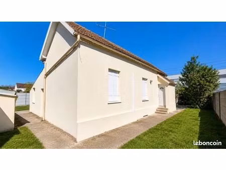 maison individuelle plain pied avec 2 piéces en plus